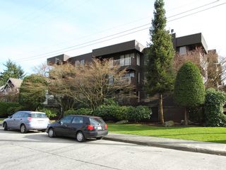 Photo 16: # 302 3680 W 7TH AV in Vancouver: Kitsilano Condo for sale in "JERICHO HOUSE" (Vancouver West)  : MLS®# V998142