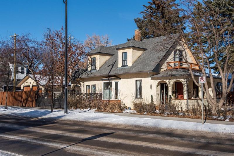 FEATURED LISTING: 551 7 Street Southwest High River