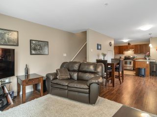 Photo 11: 8 1330 Creekside Way in CAMPBELL RIVER: CR Willow Point Row/Townhouse for sale (Campbell River)  : MLS®# 839058