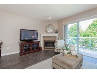 Photo 3: 322 22150 48 Avenue in Langley: Murrayville Condo for sale in "Eaglecrest" : MLS®# R2488936