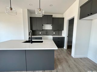 Photo 4: 355 Barrett Street in Saskatoon: Aspen Ridge Residential for sale : MLS®# SK934095