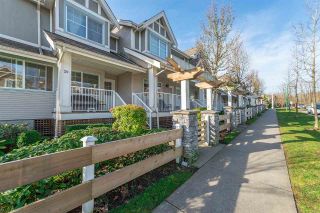 Photo 1: 39 6555 192A STREET in Surrey: Clayton Townhouse for sale (Cloverdale)  : MLS®# R2246261