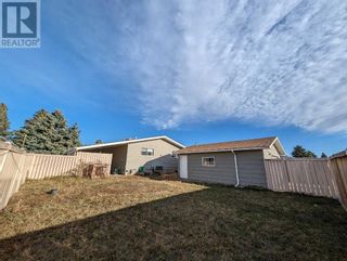 Photo 5: 7 Currie Court SE in Medicine Hat: House for sale : MLS®# A2093149