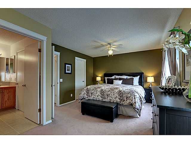 Photo 10: Photos: 119 PRESTWICK Crescent SE in CALGARY: McKenzie Towne Residential Detached Single Family for sale (Calgary)  : MLS®# C3594342
