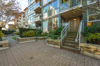 Photo 18: 206 189 NATIONAL Avenue in Vancouver: Mount Pleasant VE Condo for sale in "THE SUSSEX" (Vancouver East)  : MLS®# R2018042