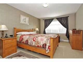 Photo 13: 2 15454 32ND Avenue in Surrey: Grandview Surrey Townhouse for sale in "Nuvo" (South Surrey White Rock)  : MLS®# F1324116