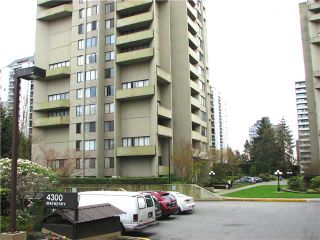 Photo 2: 1406 4300 MAYBERRY Street in Burnaby: Metrotown Condo for sale in "TIMES SQUARE" (Burnaby South)  : MLS®# V943379