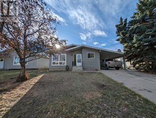 Photo 1: 7 Currie Court SE in Medicine Hat: House for sale : MLS®# A2093149