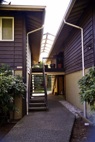 Photo 17: 206 555 W 28TH Street in North Vancouver: Upper Lonsdale Condo for sale in "Cedar Brooke Village Gardens" : MLS®# R2555478