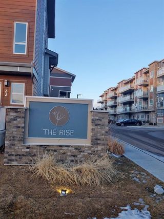 Photo 2: 122 Harvest Hills Common NE in Calgary: Harvest Hills Row/Townhouse for sale : MLS®# A2021555