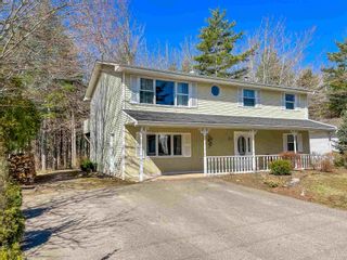 Photo 1: 30 Mitchell Avenue in Kentville: 404-Kings County Residential for sale (Annapolis Valley)  : MLS®# 202108197