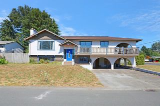 Photo 3: 2596 Piercy Ave in Courtenay: CV Courtenay City House for sale (Comox Valley)  : MLS®# 911792
