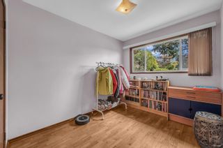 Photo 13: 330 MILLVIEW Street in Coquitlam: Maillardville House for sale : MLS®# R2813986