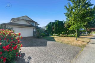 Photo 2: 9041 137A Street in Surrey: Bear Creek Green Timbers House for sale : MLS®# R2871266