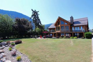 Photo 63: 351 Lakeshore Drive in Chase: Little Shuswap Lake House for sale : MLS®# 177533