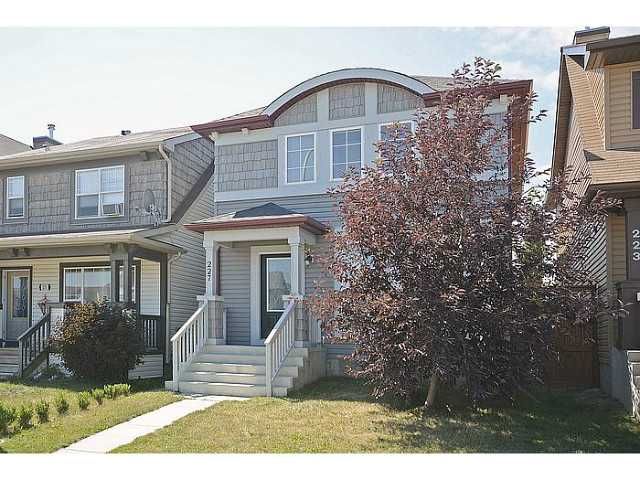 Main Photo: 227 AUBURN BAY Heights SE in CALGARY: Auburn Bay Residential Detached Single Family for sale (Calgary)  : MLS®# C3630074