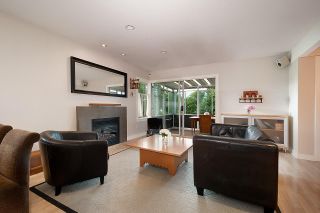 Photo 3: 2704 YALE STREET in Vancouver: Hastings Sunrise House for sale (Vancouver East)  : MLS®# R2467886