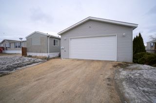 Photo 31: 703 Willow Bay in Portage la Prairie: House for sale : MLS®# 202406470