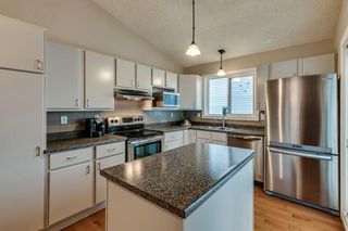 Photo 16: 23 Woodstock Road SW in Calgary: Woodlands Detached for sale : MLS®# A2053535