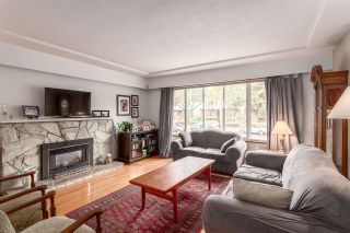 Photo 2: 1020 E 53RD Avenue in Vancouver: South Vancouver House for sale (Vancouver East)  : MLS®# R2205005