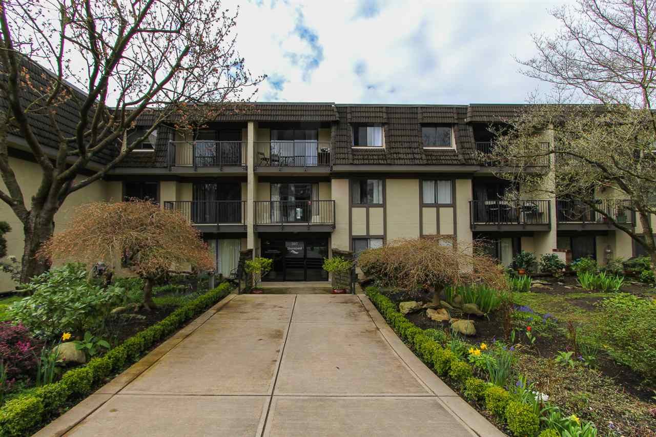 Main Photo: 308 307 W 2ND STREET in North Vancouver: Lower Lonsdale Condo for sale : MLS®# R2050558