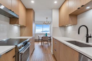 Photo 11: 501 2246 BELLEVUE Avenue in West Vancouver: Dundarave Condo for sale in "THE DOLPHIN" : MLS®# R2703981