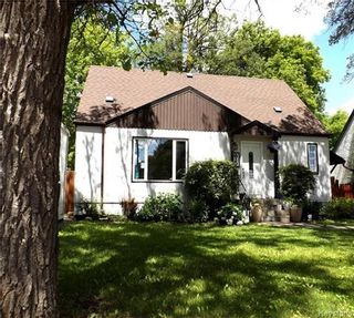 Photo 2: 95 Cunnington Avenue in Winnipeg: Elm Park House for sale (2C)  : MLS®# 1715002