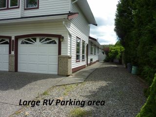 Photo 8: 22156 46 AV in Langley: Murrayville House for sale in "Upper Murrayville" : MLS®# F1307279