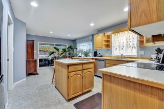 Photo 6: 23735 105 Avenue in Maple Ridge: Albion House for sale in "Kanaka Ridge" : MLS®# R2643870