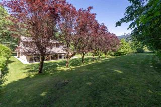 Photo 31: 1240 JUDD Road in Squamish: Brackendale House for sale : MLS®# R2444989