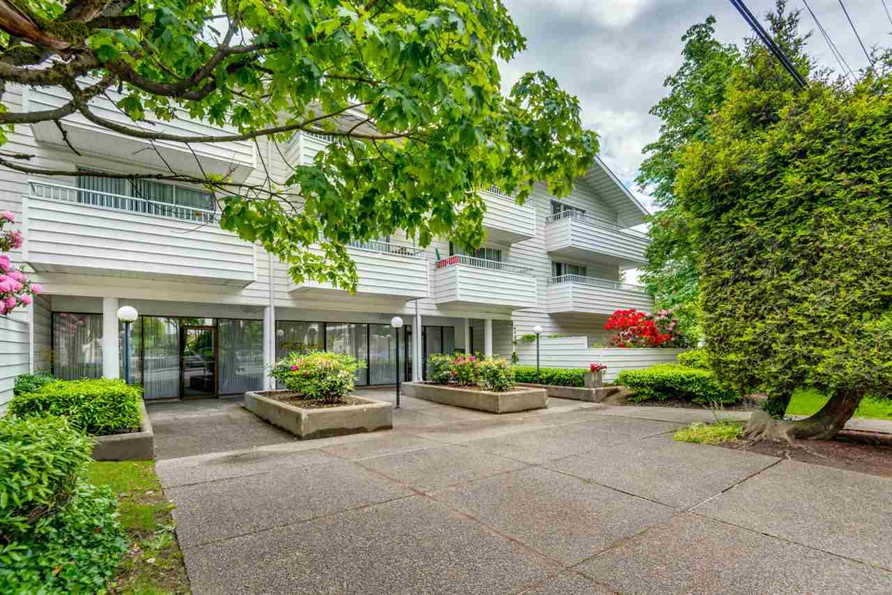 Main Photo: 112 707 EIGHTH Street in New Westminster: Uptown NW Condo for sale : MLS®# R2176716