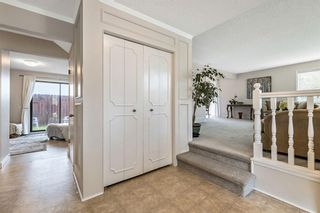 Photo 4: 263 Silvergrove Place NW in Calgary: Silver Springs Detached for sale : MLS®# A1229944