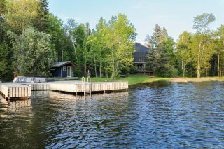 Photo 1: 7 McDougalls Bay in West Hawk Lake: House for sale : MLS®# 202312578