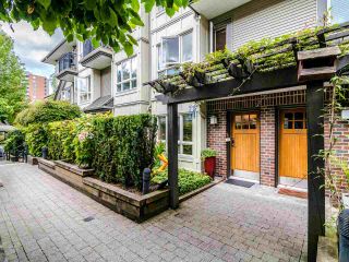 Photo 19: 23 4055 PENDER Street in Burnaby: Willingdon Heights Townhouse for sale in "Redbrick" (Burnaby North)  : MLS®# R2409808
