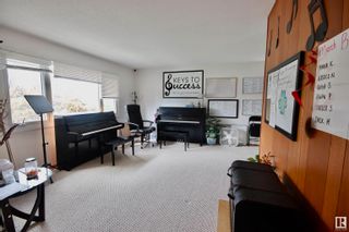 Photo 3: 16220 84 Avenue in Edmonton: Zone 22 House for sale : MLS®# E4340722