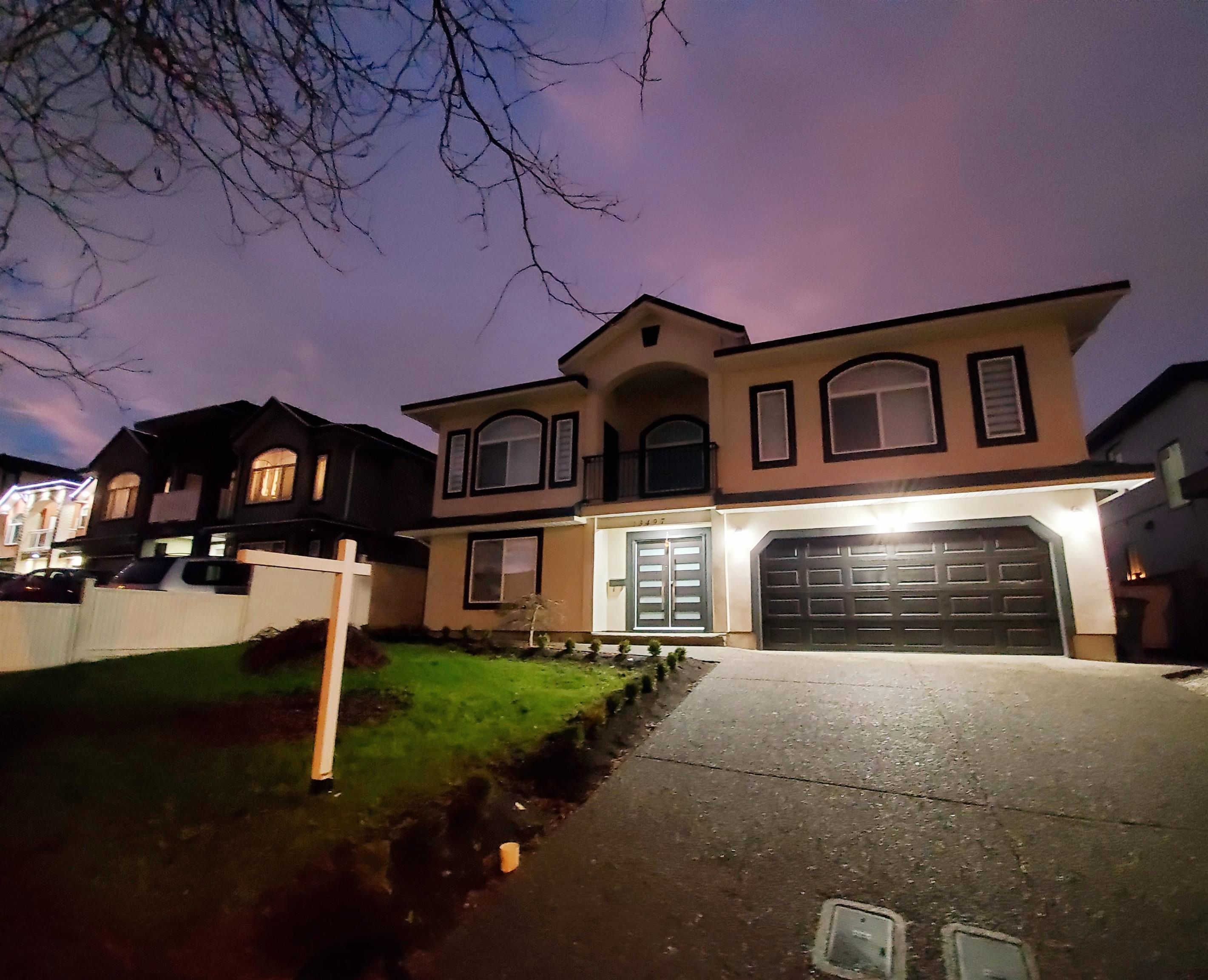 Main Photo: 13497 87A Avenue in Surrey: Queen Mary Park Surrey House for sale : MLS®# R2630335