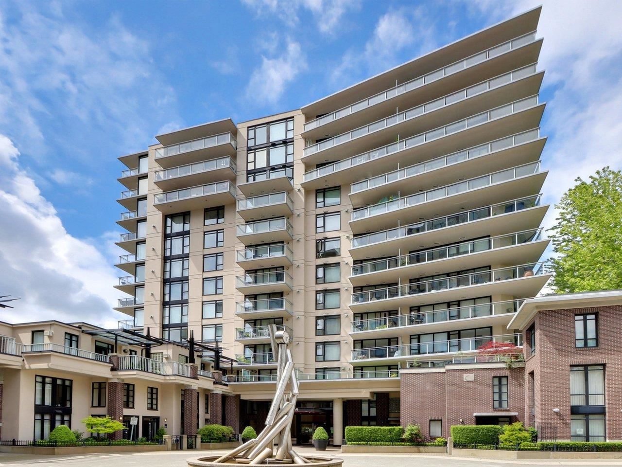 Main Photo: 1114 175 W 1ST Street in North Vancouver: Lower Lonsdale Condo for sale in "Time" : MLS®# R2698604