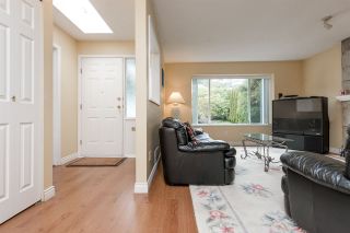 Photo 4: R2074299 - 113 Warrick St, Coquitlam for Sale