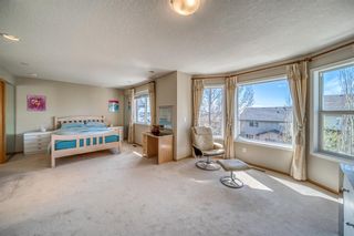Photo 9: 35 Springborough Way SW in Calgary: Springbank Hill Detached for sale : MLS®# A1216475
