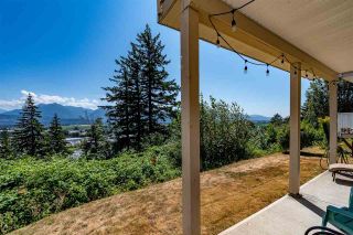 Photo 35: 52 8590 SUNRISE Drive in Chilliwack: Chilliwack Mountain Townhouse for sale in "MAPLE HILLS" : MLS®# R2484116