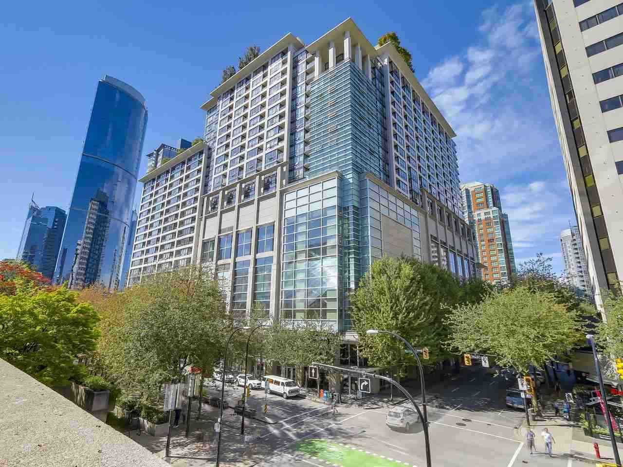 Main Photo: 2201 938 SMITHE Street in Vancouver: Downtown VW Condo for sale in "ELECTRIC AVE" (Vancouver West)  : MLS®# R2477360