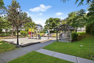 Photo 20: 1404 3489 ASCOT Place in Vancouver: Collingwood VE Condo for sale in "Regent Court" (Vancouver East)  : MLS®# R2692391