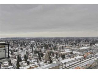 Photo 18: 2103 8880 Horton Road SW in Calgary: Haysboro Apartment for sale : MLS®# A2018683