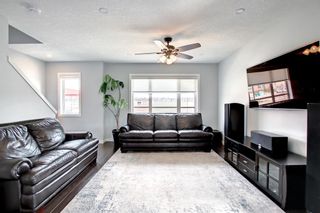 Photo 3: 707 evanston Drive NW in Calgary: Evanston Row/Townhouse for sale : MLS®# A1211690