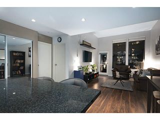 Photo 2: 307 1551 W 11th Street in Vancouver: Fairview VW Condo for sale (Vancouver West)  : MLS®# V1043192