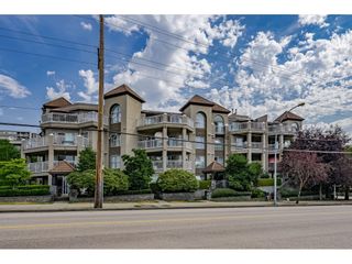 Photo 1: 204 519 TWELFTH Street in New Westminster: Uptown NW Condo for sale in "KINGSGATE HOUSE" : MLS®# R2717742