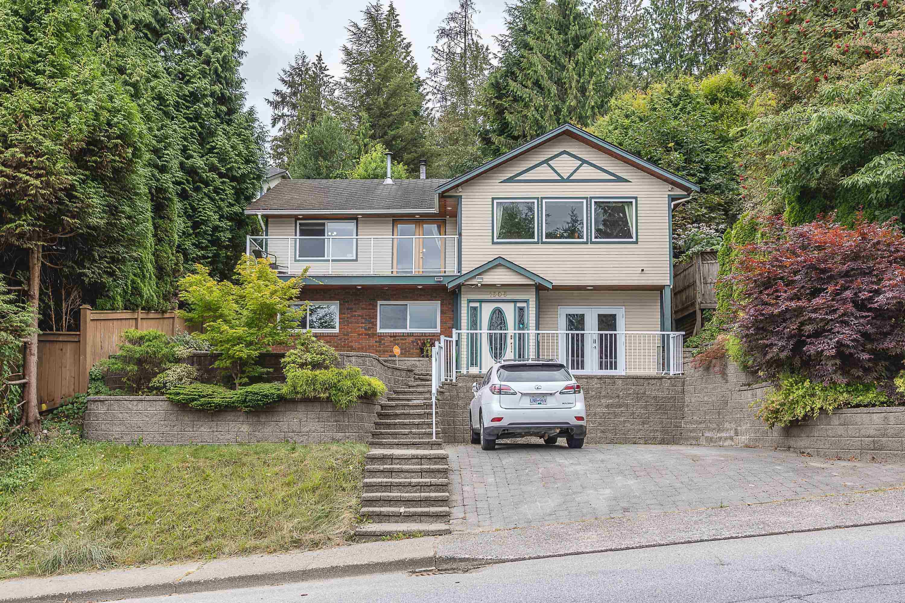 Main Photo: 1505 UNION Street in Port Moody: College Park PM House for sale in "COLLEGE PARK" : MLS®# R2722252