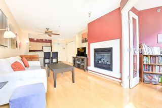 Photo 4: 207 2768 CRANBERRY DRIVE in Vancouver: Kitsilano Condo for sale (Vancouver West)  : MLS®# R2276891