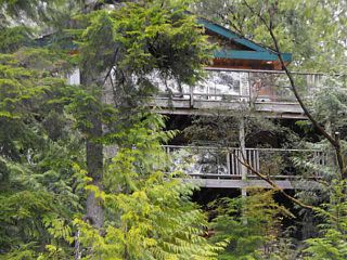 Photo 4: 6054 EGMONT Road in No City Value: Pender Harbour Egmont House for sale (Sunshine Coast)  : MLS®# V995768