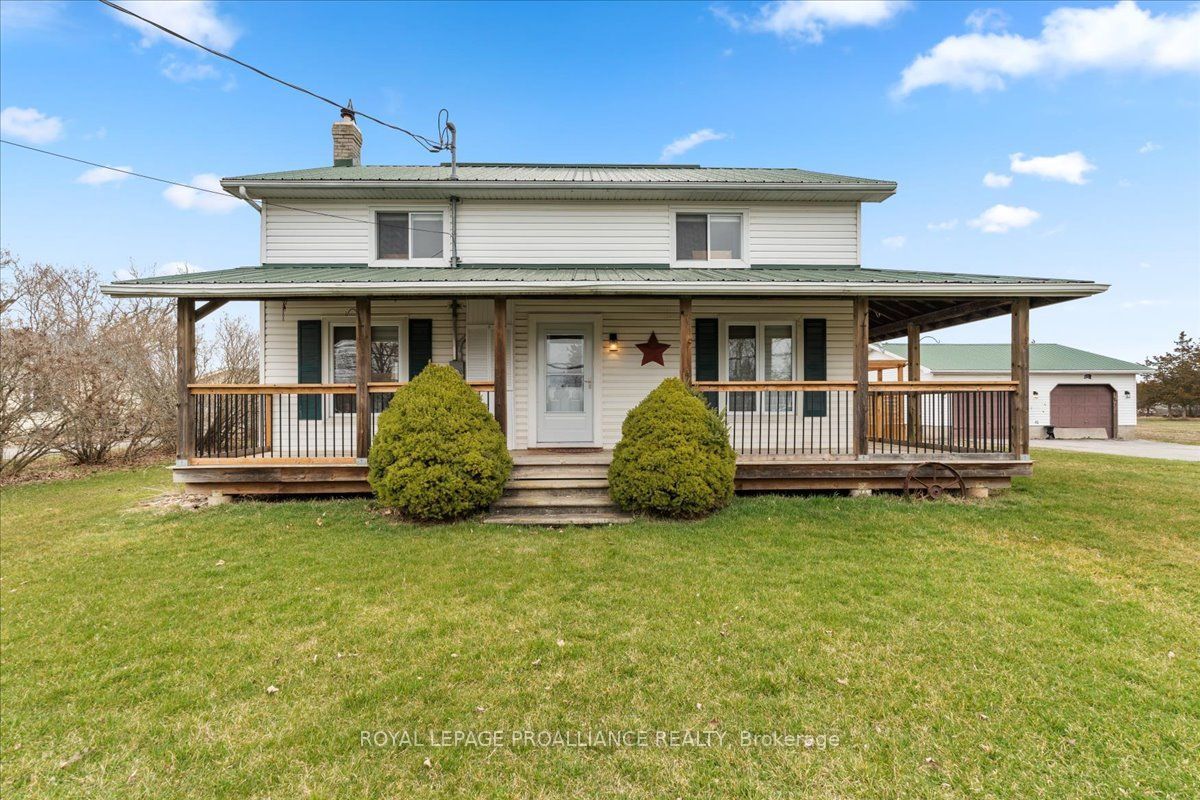 2632  County Road 5, Prince Edward County